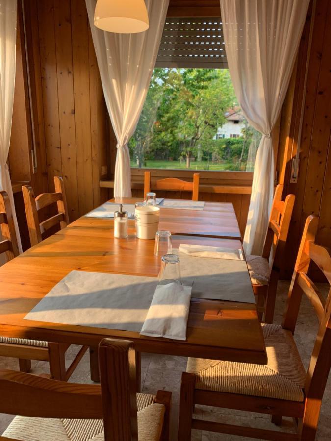Hotel Garni Delle Rose Ceniga Eksteriør bilde